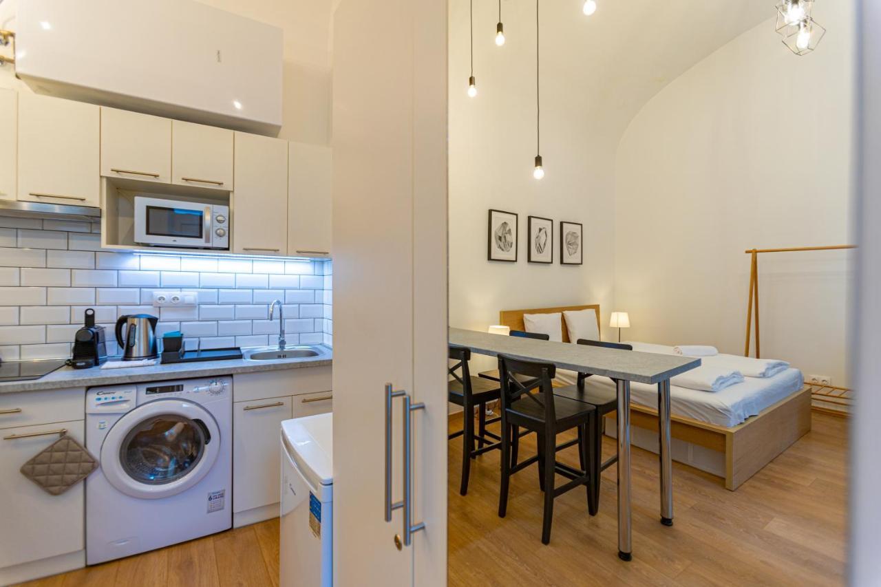 Cassa Mist Apartment Budapest Esterno foto