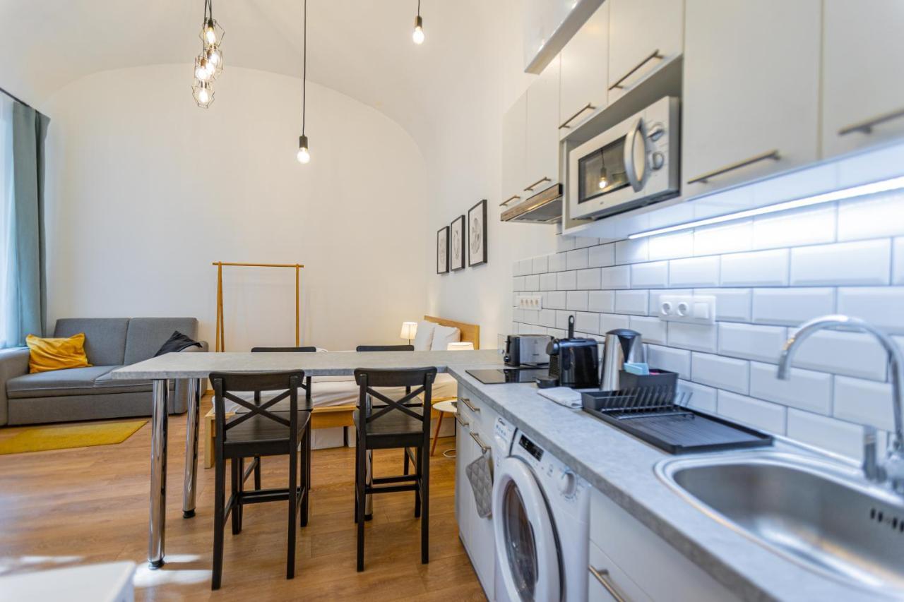 Cassa Mist Apartment Budapest Esterno foto