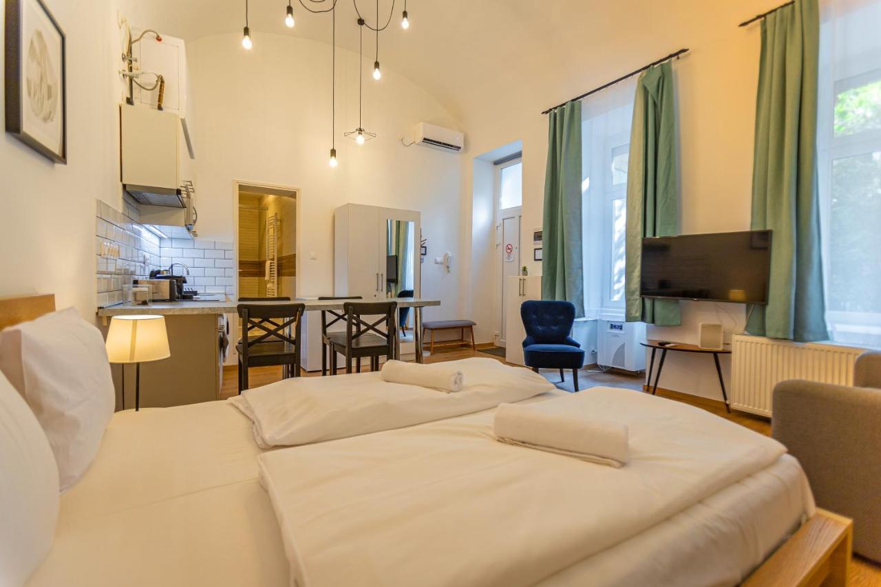 Cassa Mist Apartment Budapest Esterno foto