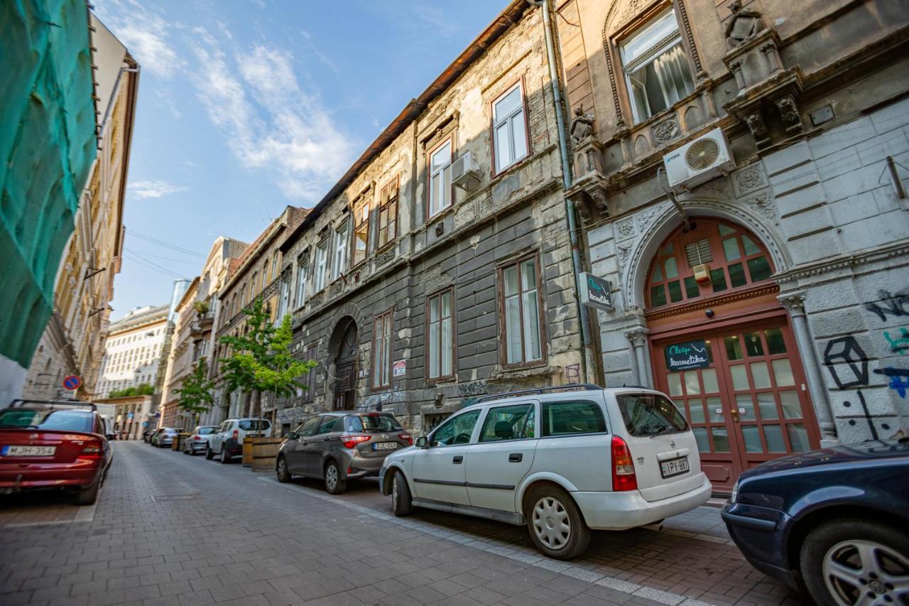 Cassa Mist Apartment Budapest Esterno foto